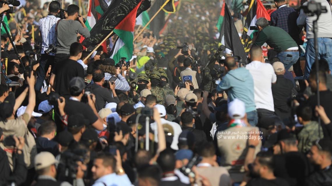 بالصور : بالزغاريد وأناشيد الجهاد.. استقبال مهيب لأبطال الوحدة الصاروخية و المدفعية والدروع والمشاة والدفاع الجوي بسرايا القدس بمهرجان "ثأر الأحرار"