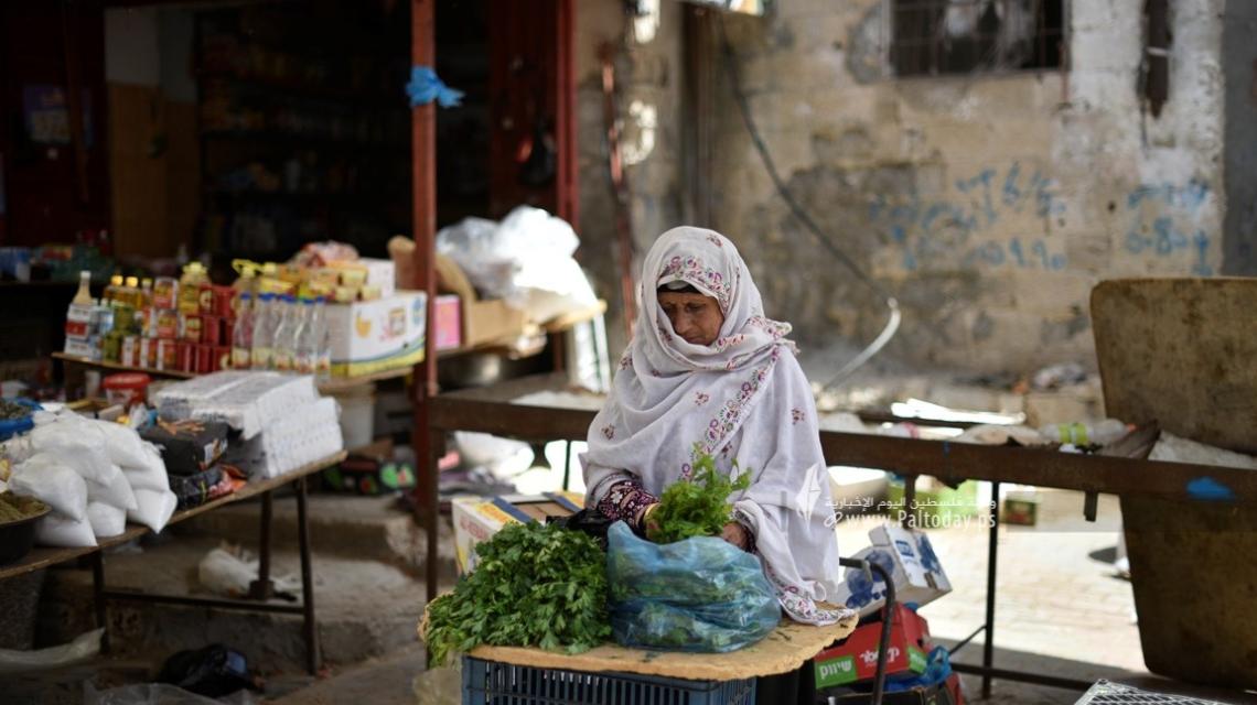 سيدات الأسواق الشعبية في غزة..  نموذج كفاح ونجاح