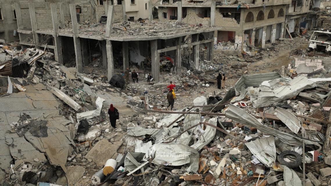 مشاهد حصرية| دمار كبير خلفته الطائرات والدبابات الاسرائيلية في الطرق والمباني والمؤسسات في حي الزيتون بمدينة غزة