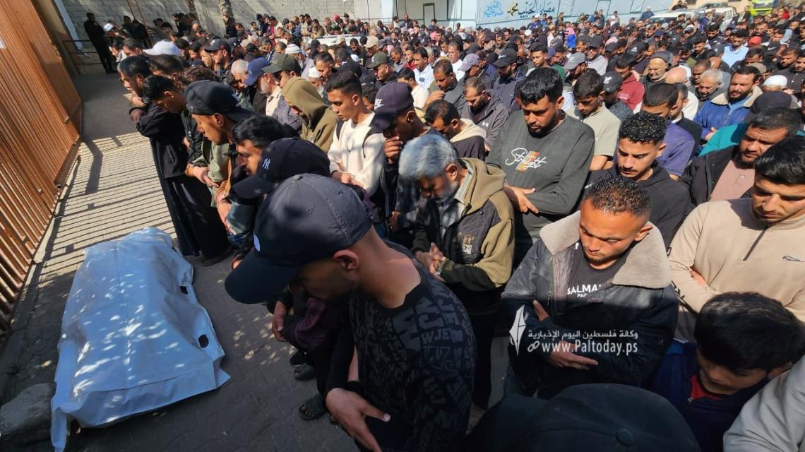 تشييع 5 من افراد الشرطة في مدينة خانيونس