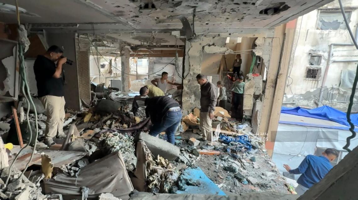 وداع شهيدين ارتقوا في قصف شقة سكنية فى غزة