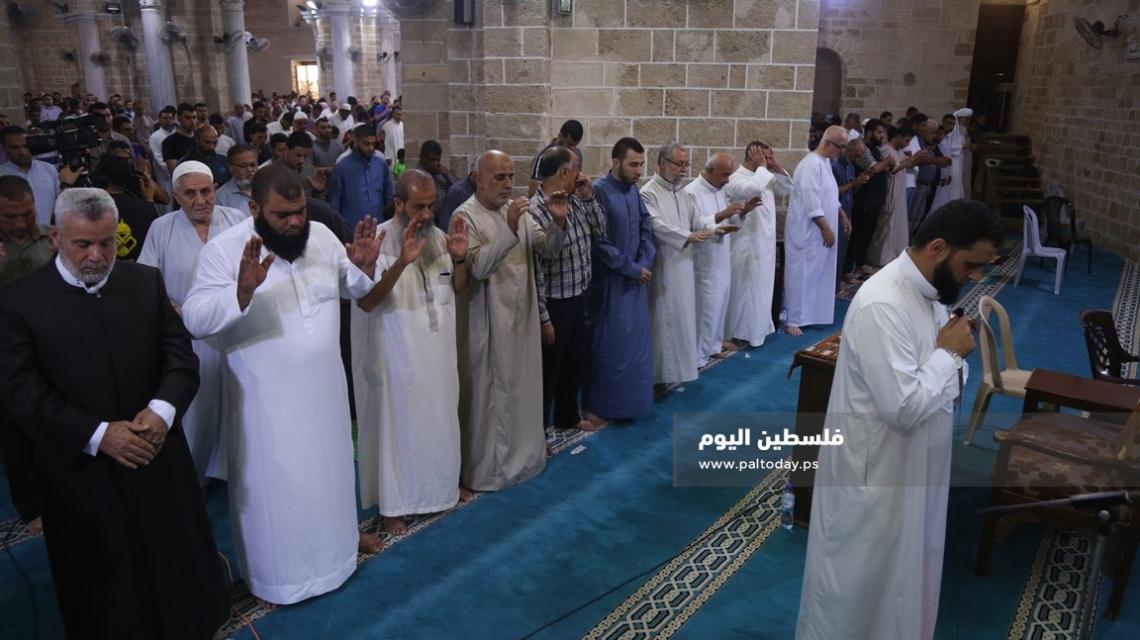 خطبة وصلاة الجمعة من المسجد العمري الكبير بمدينة غزة