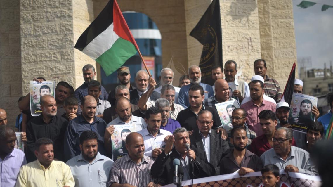  مهجة القدس بمحافظة رفح تنظم وقفة دعم وإسناد مع الشيخ المجاهد خضر عدنان و المضرب عن الطعام 