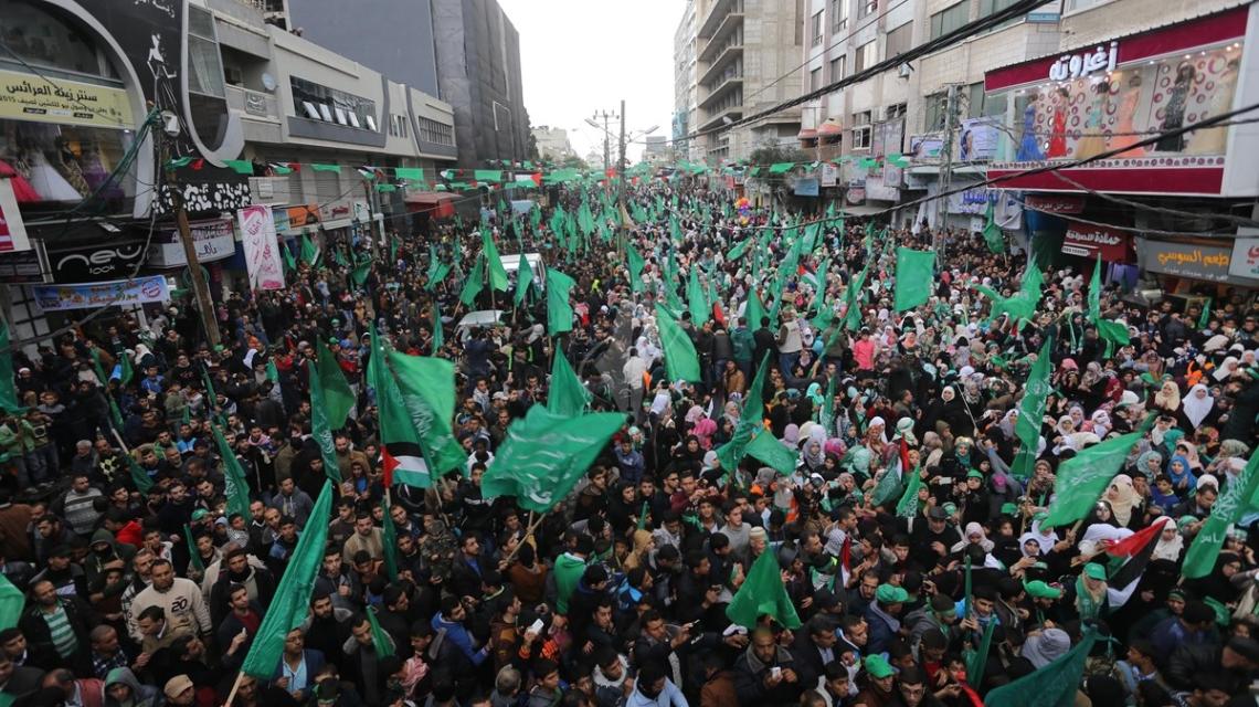 بالصور:حماس تحيى ذكرى الانطلاقة ال28 بمدينة غزة