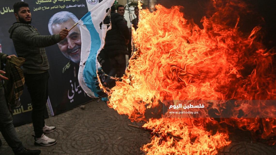 بيت عزاء للشهيد الفريق قاسم سليماني في غزة