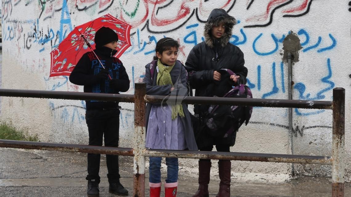 بالصور:دوام "خجول" لطلاب المدارس في أول يوم للفصل الدراسي الثاني،،