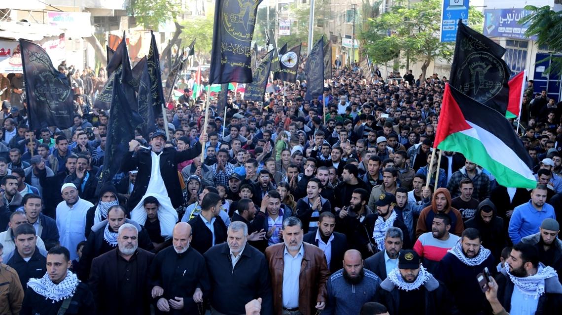 بالصور:الجهاد الاسلامي تنظم مسيرة حاشدة في جمعة الثبات
