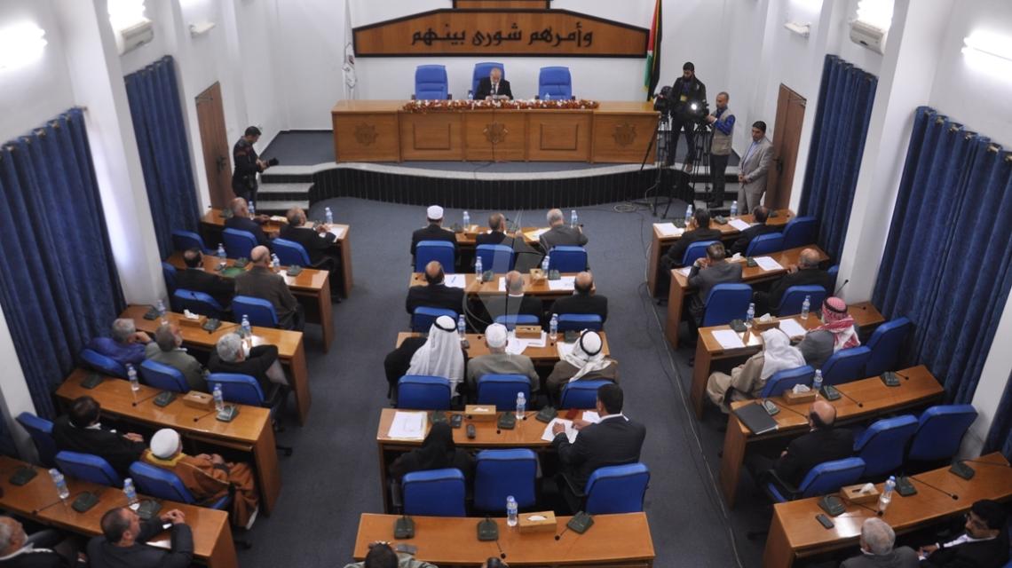 بالصور:جلسة للمجلس التشريعى بغزة  بمناسبة يوم الأسير الفلسطينى