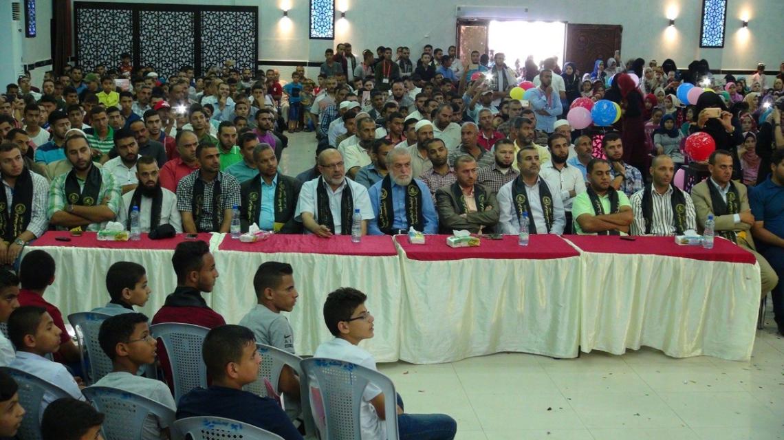 الرابطة الإسلامية تكرم المتفوقين في محافظة خانيونس  فوج القدس والعودة