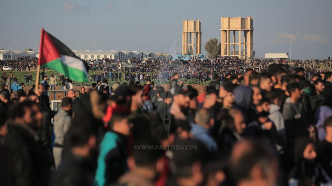 مواجهات بين المتظاهرين شرق القطاع وقوات الاحتلال في الجمعة الـ48 لمسيرة العودة