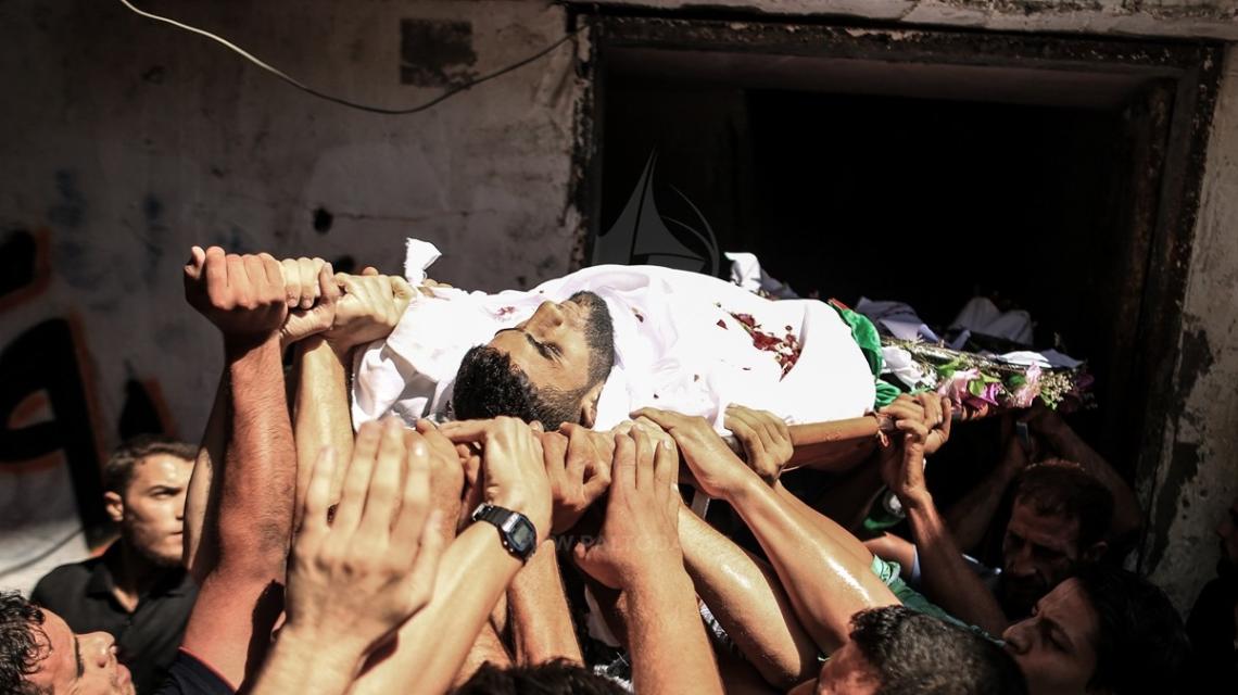 تشييع جثمان الشهيد محمد فايز أبوالصادق غرب مدينة غزة