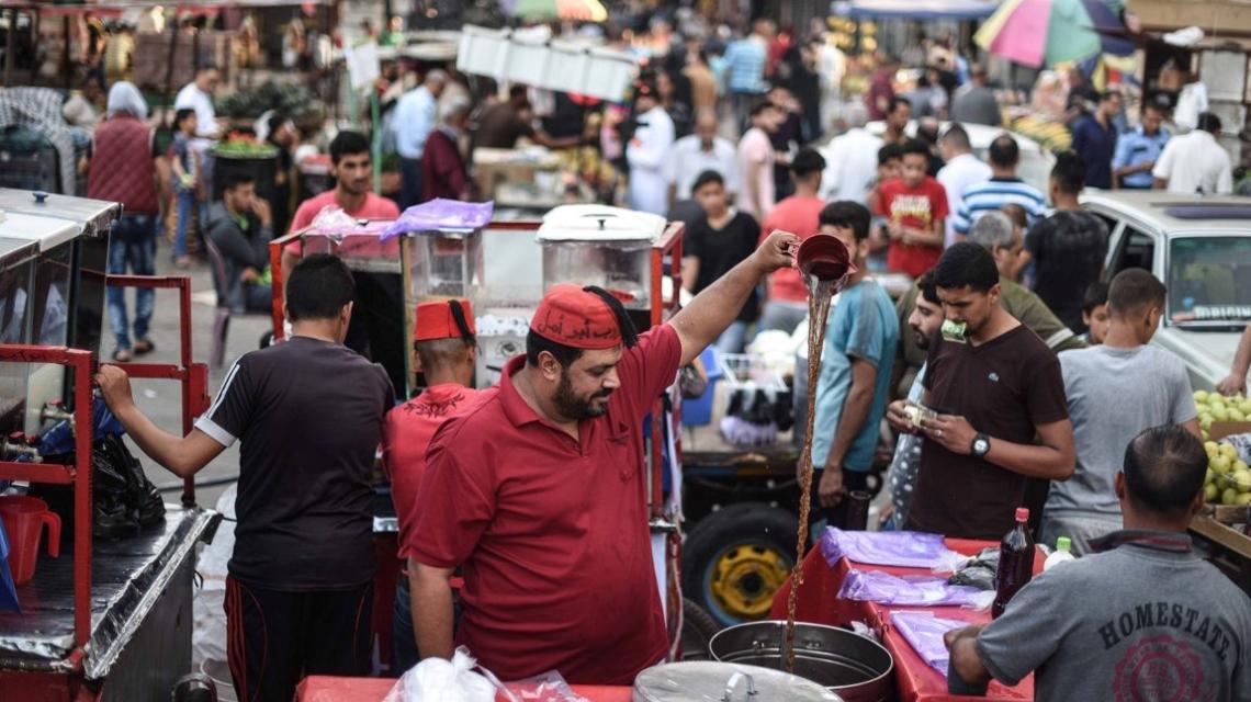 أسواق خان يونس ... أجواء رمضانية رغم قلة المشترين 