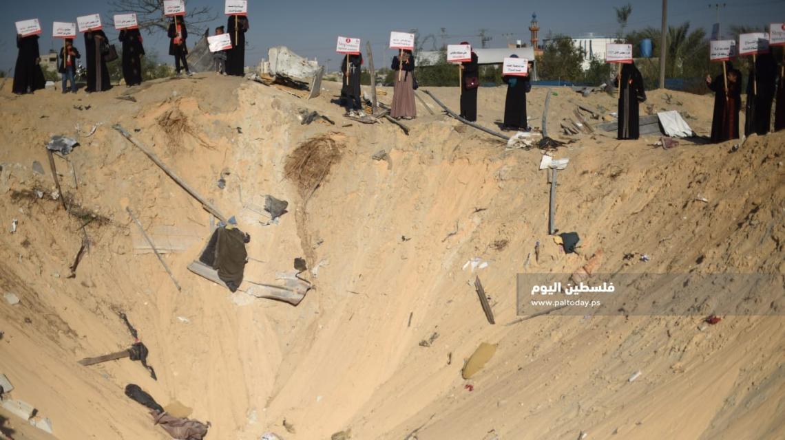 إطلاق حملة مناهضة للعنف ضد المرأة على أنقاض عائلة السواركة