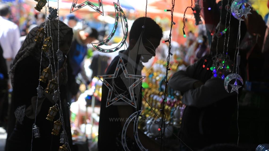 سوق الزاوية... حكاية غزة الرمضانية