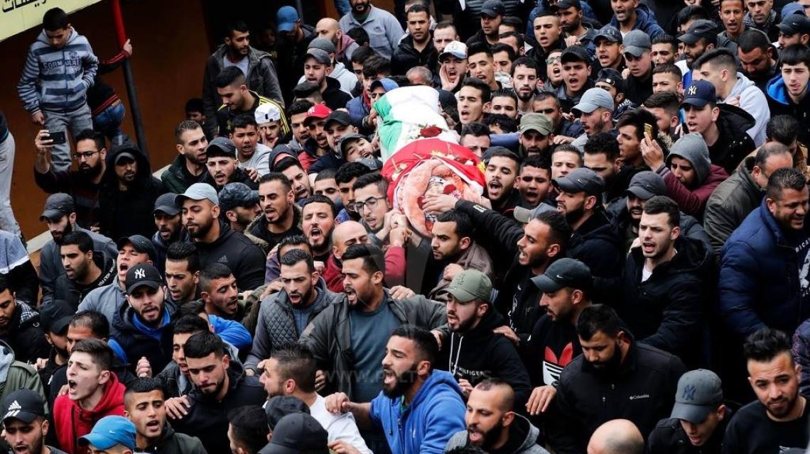 تشييع جثمان الشهيد محمد علي دار عدوان الذي ارتقى برصاص قوات الاحتلال بمخيم قلنديا 
