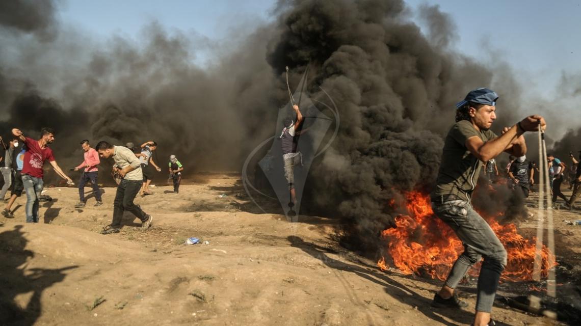 اندلاع مواجهات عنيفة شرق غزة في جمعة "موحدون من أجل إسقاط الصفقة وكسر الحصار"