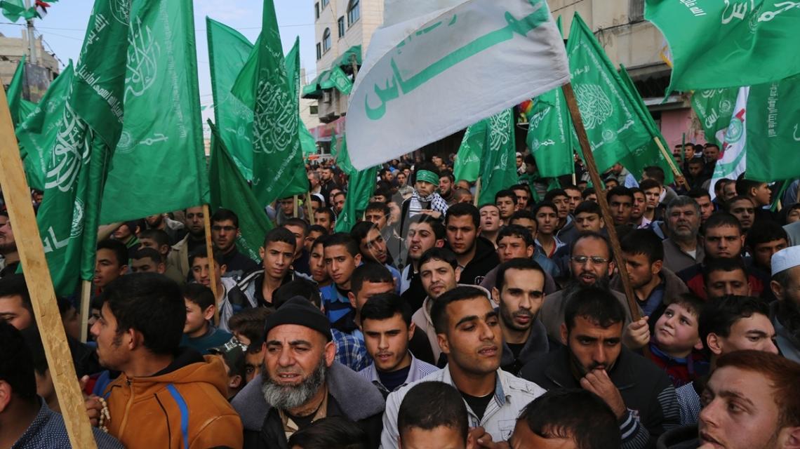 بالصور: حركة "حماس" تحيي انطلاقتها في قطاع غزة