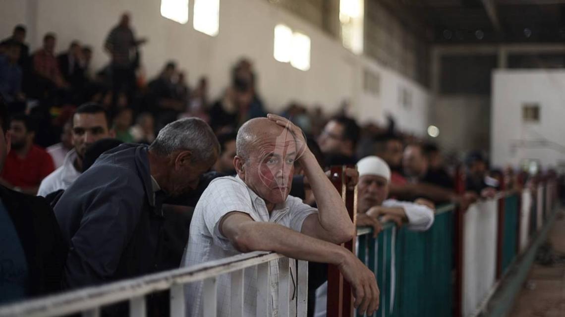بالصور:معاناة الغزيين خلال مغادرتهم معبر رفح البري  لليوم الثاني على التوالي في كلا الاتجاهين