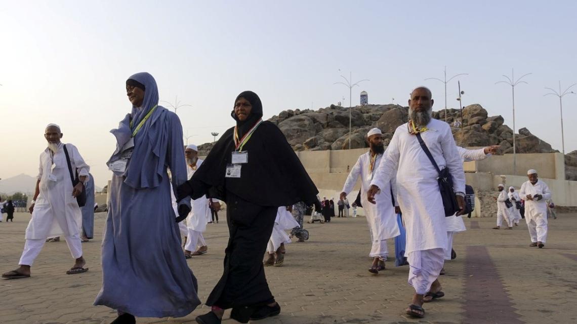 أكثر من مليون ونصف شخص يصلون السعودية لأداء مناسك #الحج 