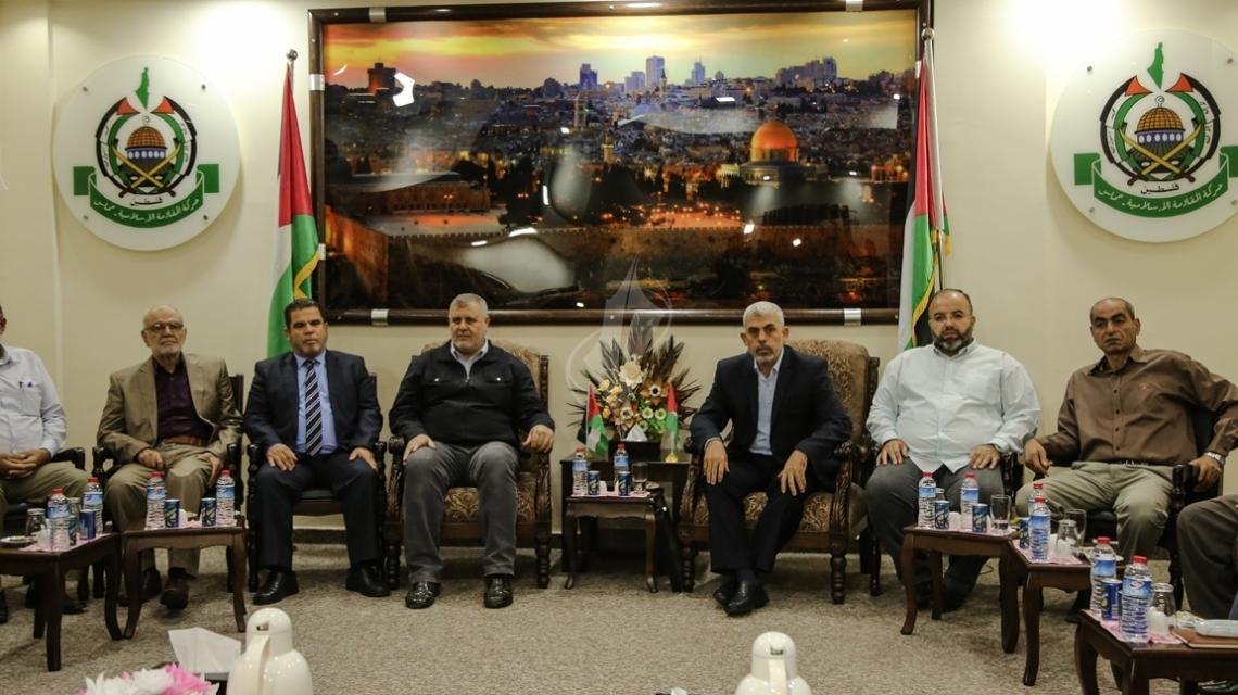 بالصور:قيادة حماس في غزة تلتقي قادة الفصائل والعمل الوطني في القطاع لبحث اخر المستجدات على الساحة السياسية
