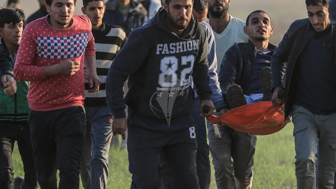 بالصور:اصابات في مواجهات عنيفة اندلعت بين المواطنين وقوات الاحتلال في غزة والضفة لليوم العاشر على التوالي