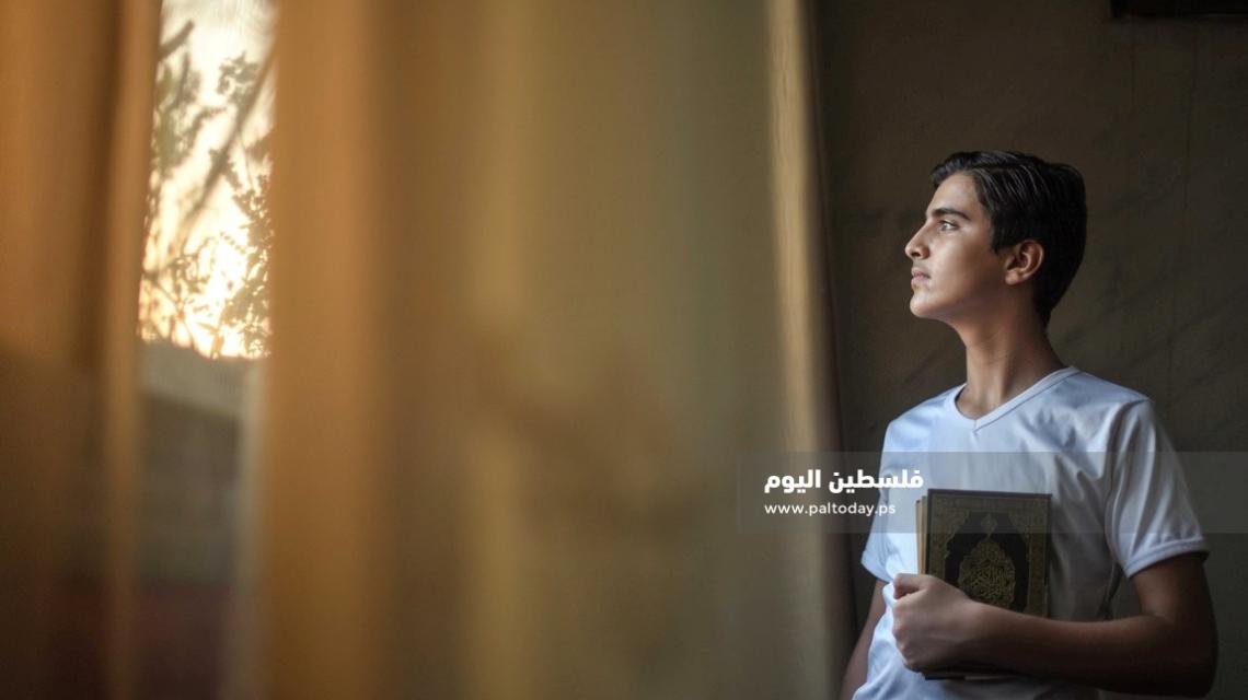 شبل من جنوب غزة يحفظ القرآن الكريم كاملا خلال فترة الحجر المنزلي