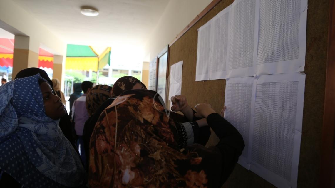 بالصور:"فلسطين اليوم" ترصد لحظة اعلان نتائج الثانوية العامة بغزة