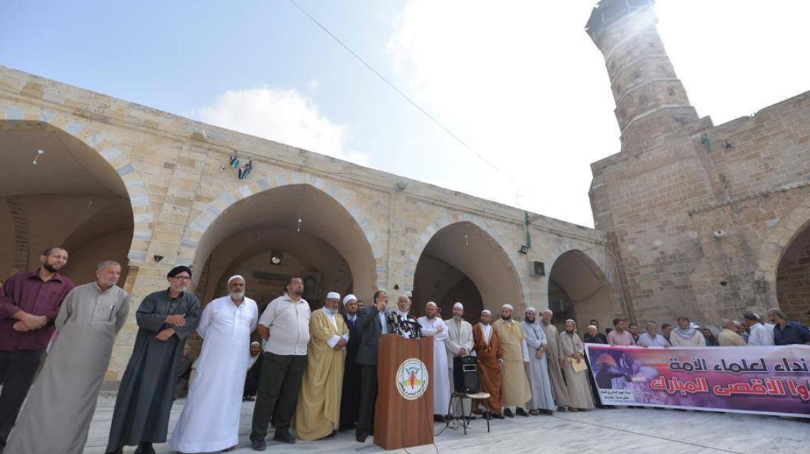 بالصور:ملتقى الدعاة ينظم مؤتمر لإطلاق نداء لعلماء الأمة والاتحادات الإسلامية لإسناد انتفاضة القدس وحماية المسجد الأقصى المبارك