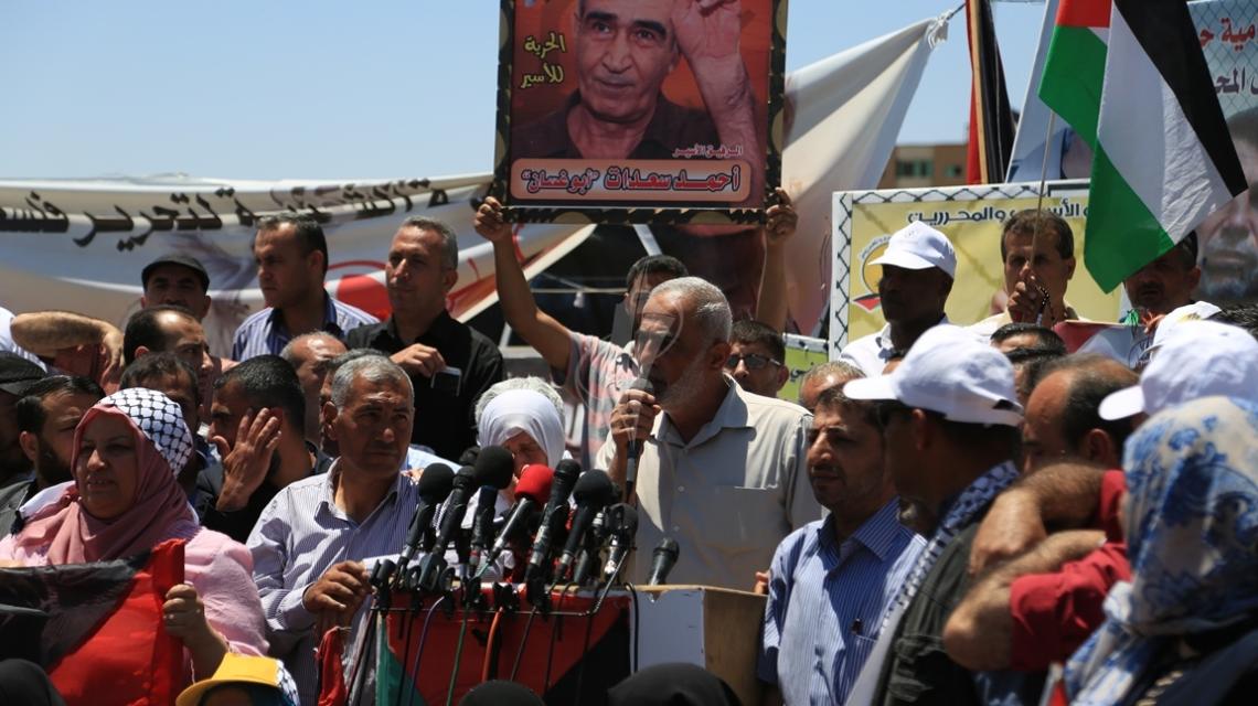 بالصور:لجنة الأسرى تعقد مؤتمراً صحفياً للحديث عن انتصار اضراب الاسرى