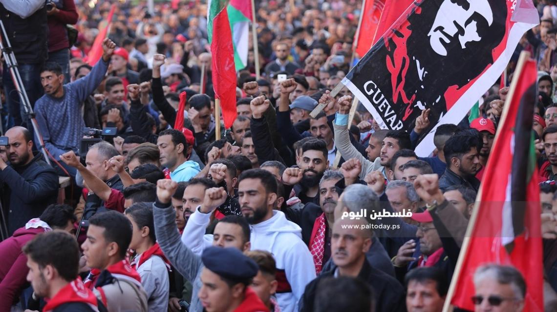 الجبهة الشعبية تحيى ذكرى انطلاقتها ال52 في غزة