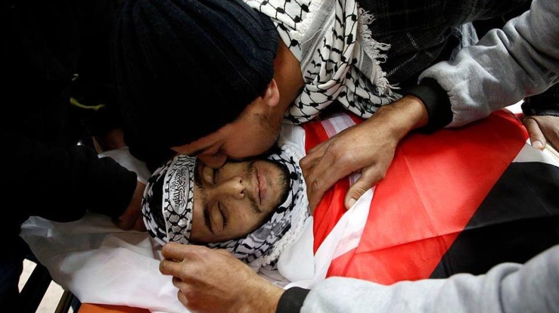 وداع وتشييع جثمان الشهيد حمزة زماعرة في مدينة حلحول شمال الخليل، 