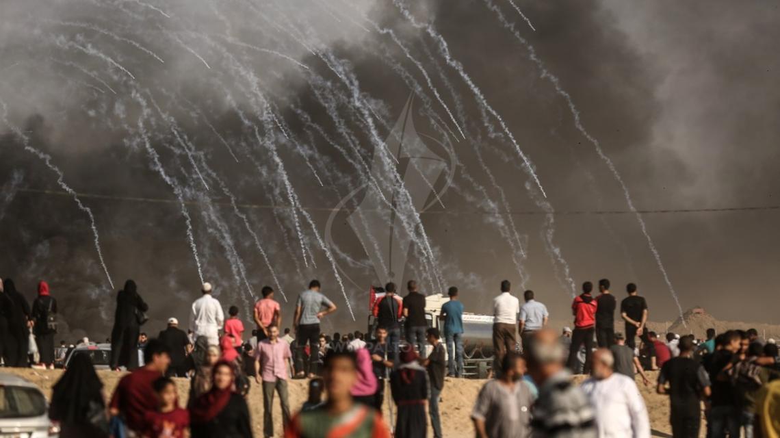 الاف الفلسطينيون يشاركون في جمعة "من غزة للضفة وحدة دم ومصير مشترك