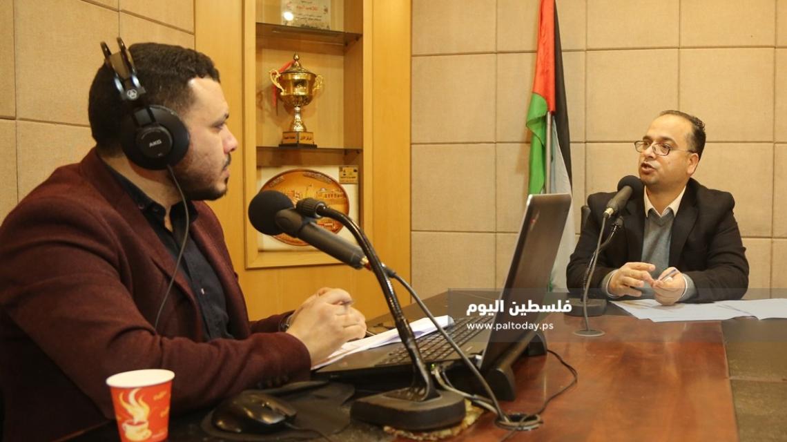 لجنة دعم الصحفيين تنظم موجة إذاعية موحدة عبر الإذاعات المحلية الفلسطينية عن دور الاعلام في ازمة تفشي فيروس كورونا