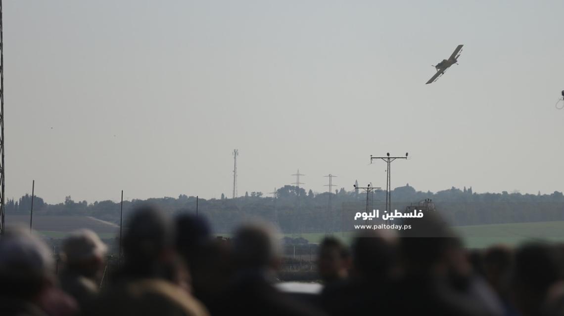 طائرات الاحتلال ترش المبيدات السامة على الأراضي الزراعية شرق قطاع غزة