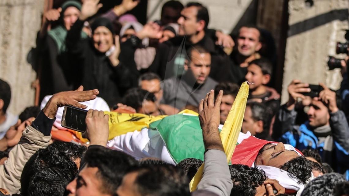 جماهير غفيرة تشيع جثمان الشهيد احمد ابو جبل من حي الشجاعية