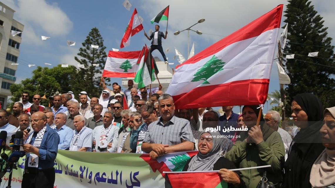 القوى الوطنية والإسلامية بغزة تنظم وقفة تضامن مع الشعب اللبناني وضحايا انفجار بيروت