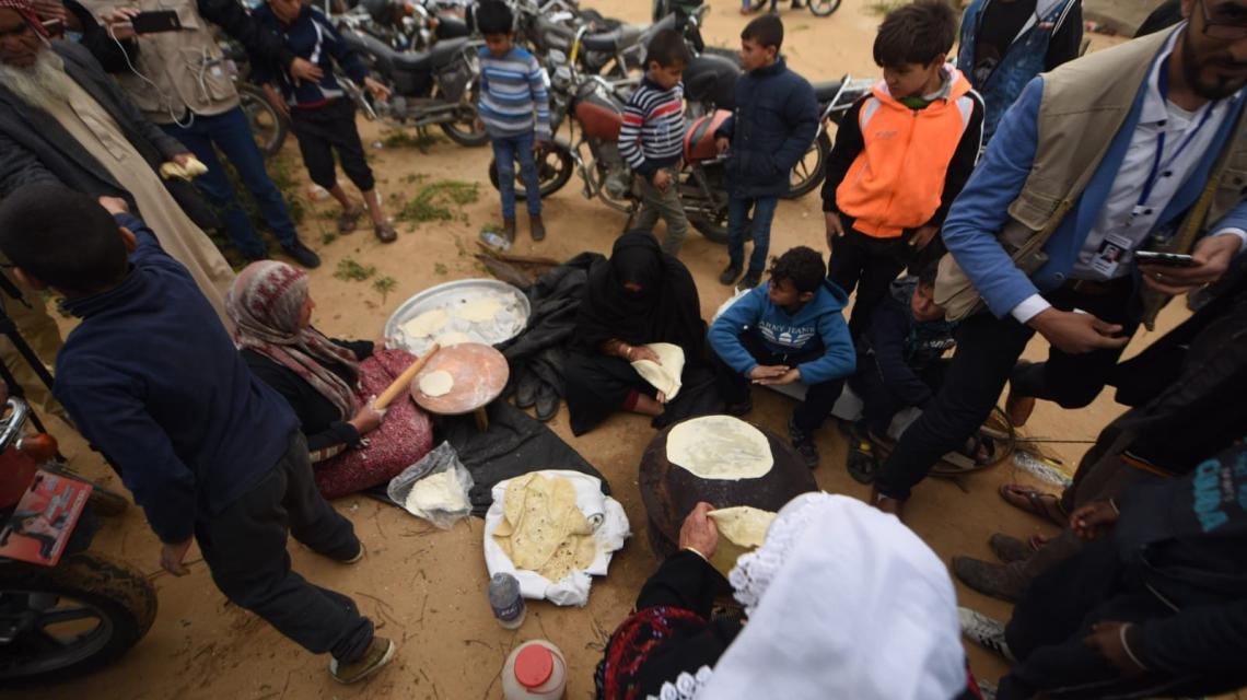 آلاف الفلسطينيون يشاركون في إحياء الذكرى الـ 43 ليوم الأرض والأولى لمسيرة العودة