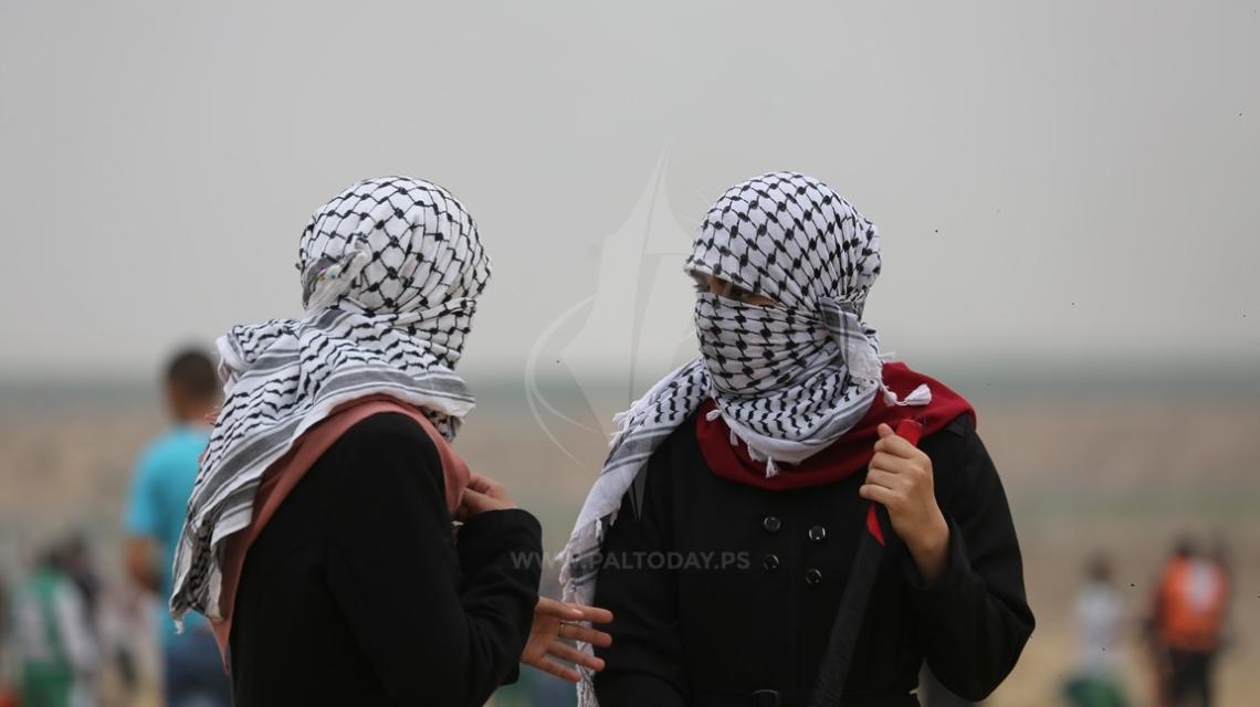  اخت المرجلة خلال المشاركة فى جمعة عمال فلسطين شرق غزة