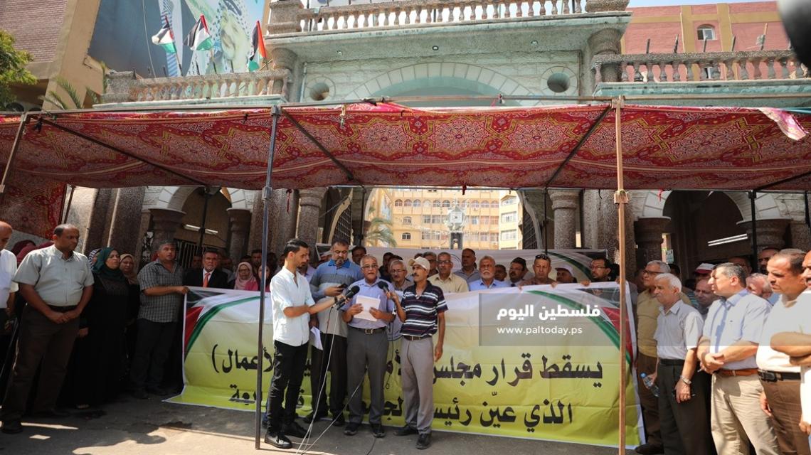 مؤتمر صحفي لمجلس نقابة العاملين حول أزمة جامعة الأزهر بغزة
