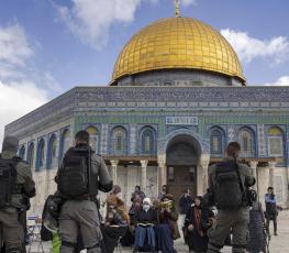 حصار القدس.