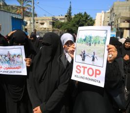 وقفة احتجاجية تضامناً مع مسلمي الروهينجا ‫(1)‬