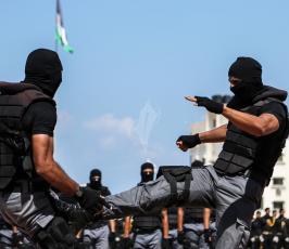 الداخلية في غزة تخرج فوج الوحدة  ‫(29273996)‬ ‫‬