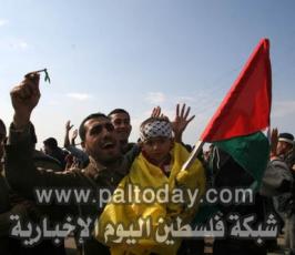 عدسة « فلسطين اليوم » تشارك أسرى غزة وذويهم بهجة التحرر من سجون الاحتلال