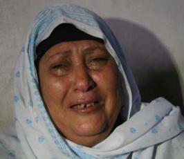 عدسة فلسطين اليوم.. شاهد صور وداع الشهيد على حجازي من قبل ذويه