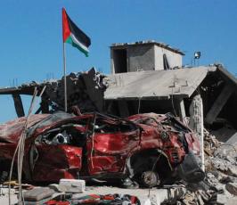 كاميرا فلسطين اليوم تتجول وسط الخراب الذي لحق في عزبة عبد ربه شمال القطاع