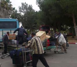 عدسة « فلسطين اليوم » تتجول في معبر رفح حيث عبور الطلاب وأصحاب الإقامات والعالقين