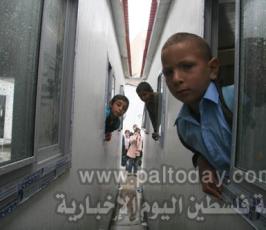 « فلسطين اليوم » تلتقط صوراً لطلبة مدرسة ميدانية أقيمت على أنقاض أخرى مدمرة بغزة 