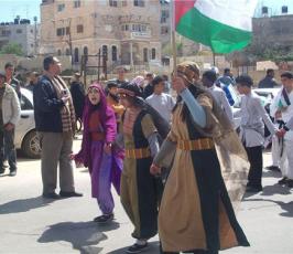 عدسة فلسطين اليوم تلتقط صور بدء احتفالات القدس عاصمة الثقافة بمدينة رام الله