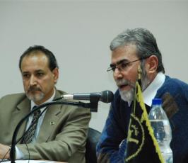 بالصور : الأستاذ زياد النخالة نائب الأمين العام لحركة الجهاد الإسلامي  يلقي محاضرة بمخيم اليرموك