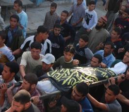 بالصور :: جنازة الشهيدين  جاسر و صالح اللذين استشهدا أثناء تأديتهما لمهمة جهادية جنوب القطاع .
